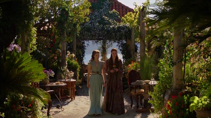 Sansa and Margaery discuss her engagement to Tyrion